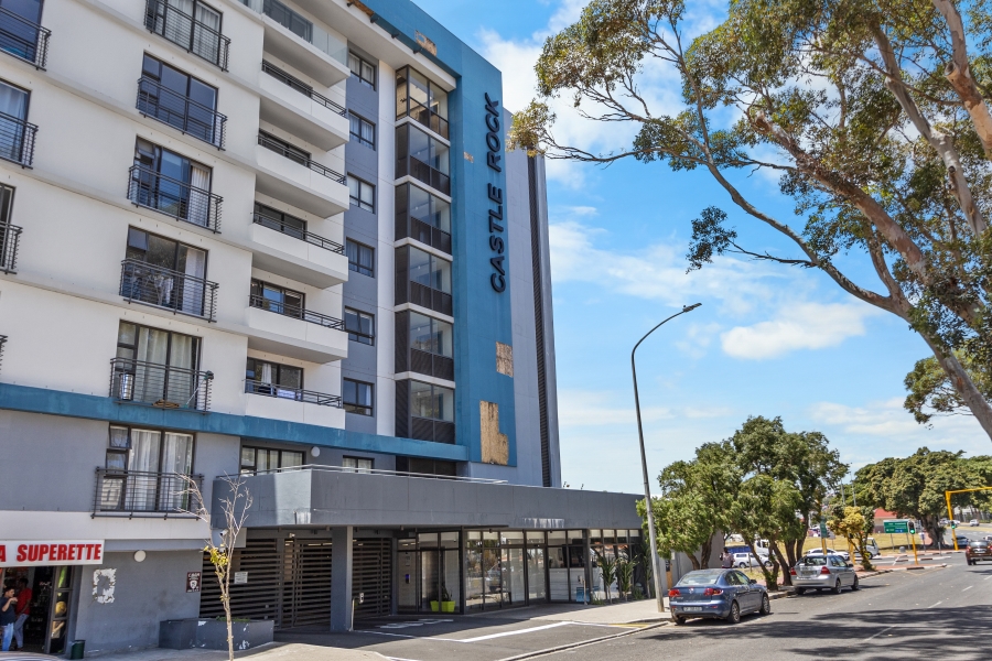 2 Bedroom Property for Sale in Zonnebloem Western Cape
